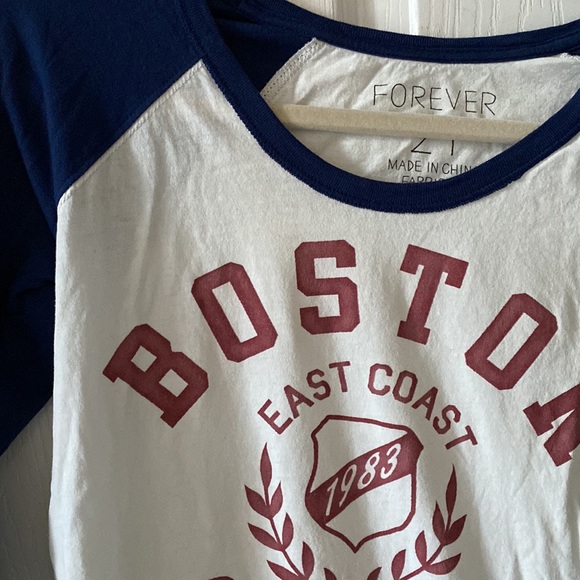 Baseball top | forever 21 | S - Picture 2 of 2